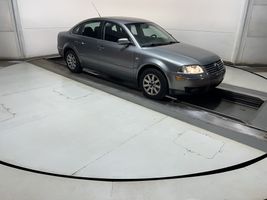 2003 VOLKSWAGEN PASSAT GLS