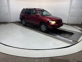 2005 TOYOTA HIGHLANDER 