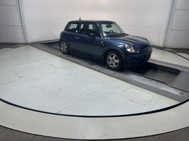 2009 MINI COOPER 