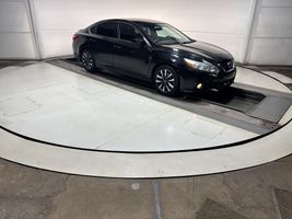 2017 NISSAN ALTIMA SV