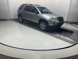 2008 GMC ACADIA SLE-1