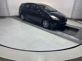 2012 TOYOTA PRIUS V 