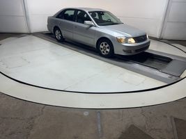 2001 TOYOTA AVALON XL
