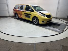2011 TOYOTA SIENNA BASE 7 PASSENGER