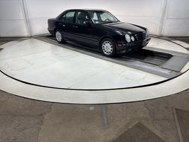2000 MERCEDES-BENZ E CLASS E320