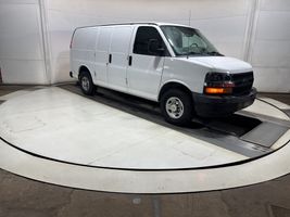 2012 CHEVROLET EXPRESS E2500