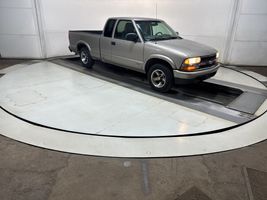2002 CHEVROLET S10 LS
