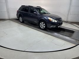 2011 SUBARU OUTBACK LIMITED