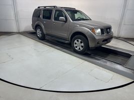 2007 NISSAN PATHFINDER LE