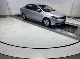 2010 KIA FORTE LX