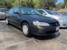 1999 HONDA ACCORD LX
