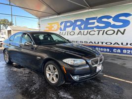 2012 BMW 5-SERIES 528XI