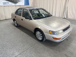 1995 TOYOTA COROLLA BASE