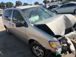 2003 TOYOTA SIENNA 