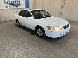 2000 TOYOTA CAMRY 