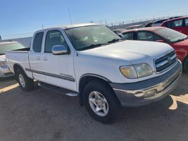 2001 TOYOTA TUNDRA SR5