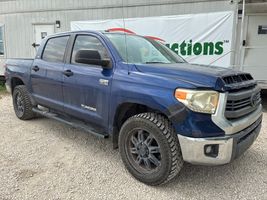 2014 TOYOTA TUNDRA SR5