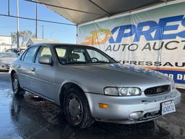 1997 INFINITI J30 