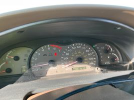 2002 TOYOTA SEQUOIA SR5