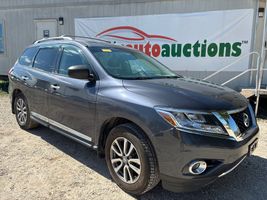 2013 NISSAN PATHFINDER SL