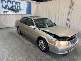 2000 TOYOTA CAMRY 