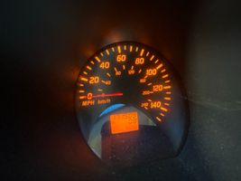 2002 NISSAN ALTIMA 