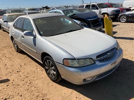 2001 NISSAN ALTIMA 
