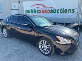 2011 NISSAN MAXIMA
