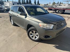 2008 TOYOTA HIGHLANDER BASE