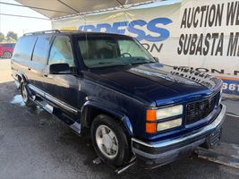 1999 GMC SUBURBAN 