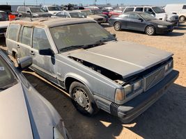 1988 VOLVO 740 