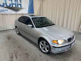 2004 BMW 3-SERIES 330XI