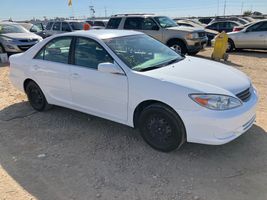 2002 TOYOTA CAMRY 