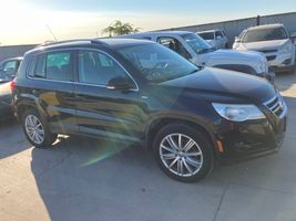 2010 VOLKSWAGEN TIGUAN WOLFSBURG