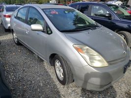 2004 TOYOTA PRIUS 