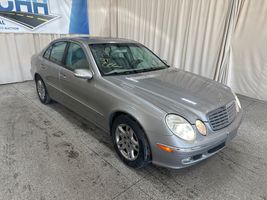 2003 MERCEDES-BENZ E CLASS E320