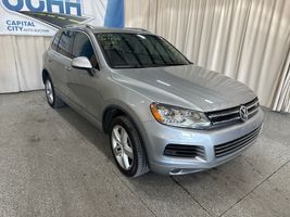 2012 VOLKSWAGEN TOUAREG HYBRID
