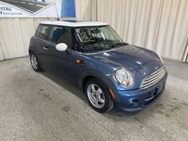 2011 MINI COOPER BASE