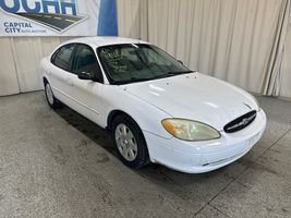 2002 FORD TAURUS LX