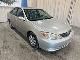 2003 TOYOTA CAMRY 