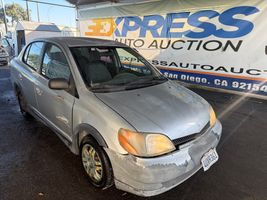 2002 TOYOTA ECHO