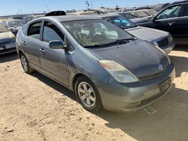 2005 TOYOTA PRIUS 