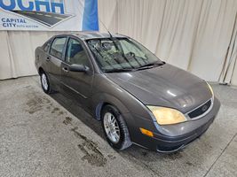 2006 FORD FOCUS 