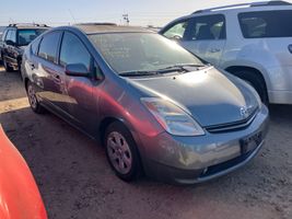 2005 TOYOTA PRIUS 
