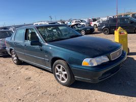 1998 VOLVO S70 