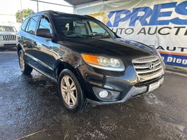 2012 HYUNDAI SANTA FE SE