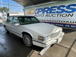 1992 CADILLAC DEVILLE 