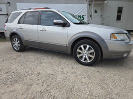 2008 FORD TAURUS X SEL