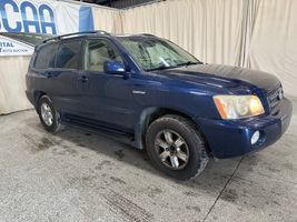 2002 TOYOTA HIGHLANDER 