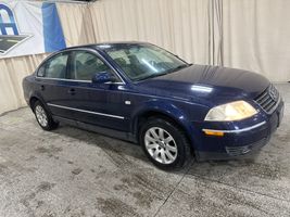 2002 VOLKSWAGEN PASSAT GLS
